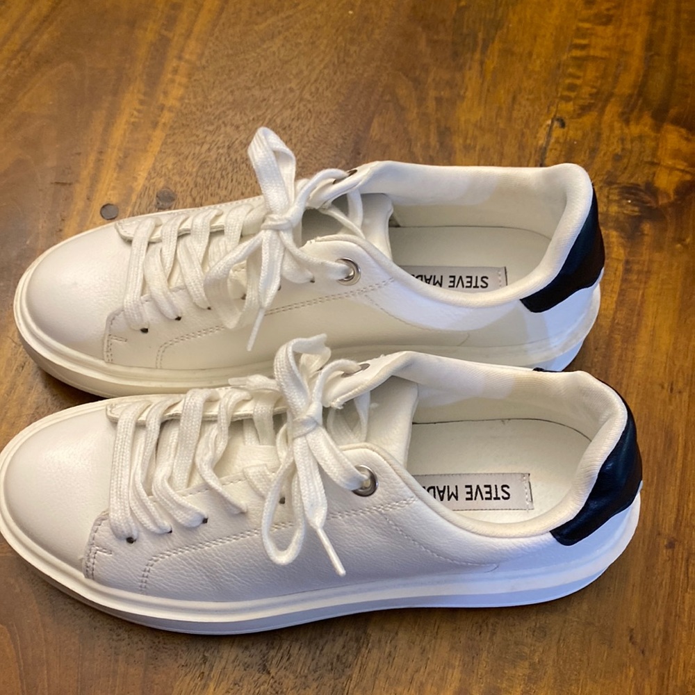 Steve Madden Charlie Platform Sneaker